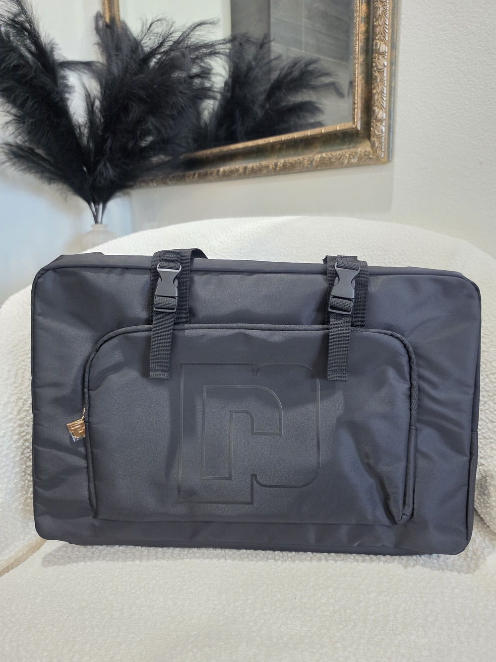 Weekender duffle bag
